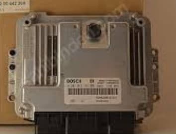 MOTOR BEYNİ RENAULT MASTER 2.5 DCI
